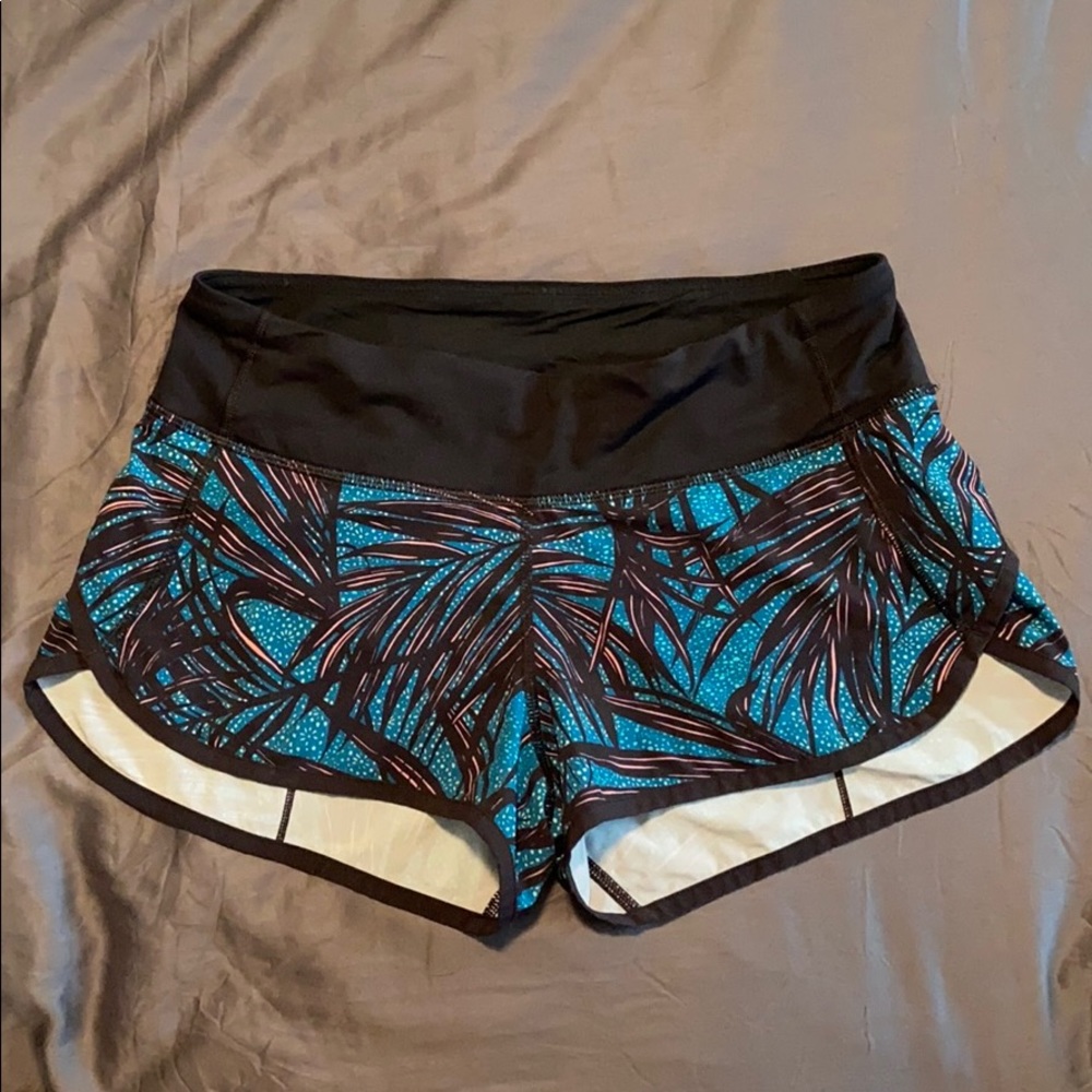 Lululemon Speed Shorts Size 4